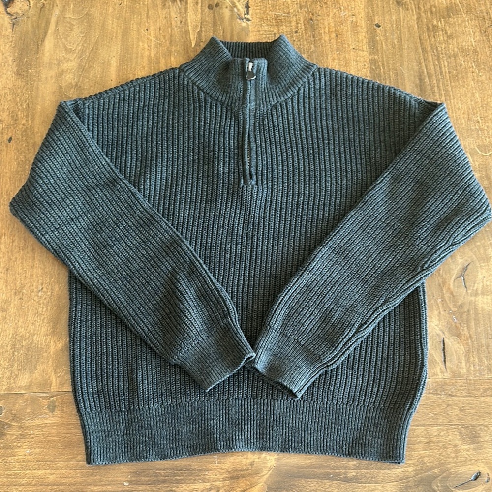 GAP Kids Forest Green Mock Neck 1/4 Zip Up Sweater with Ribbed Texture